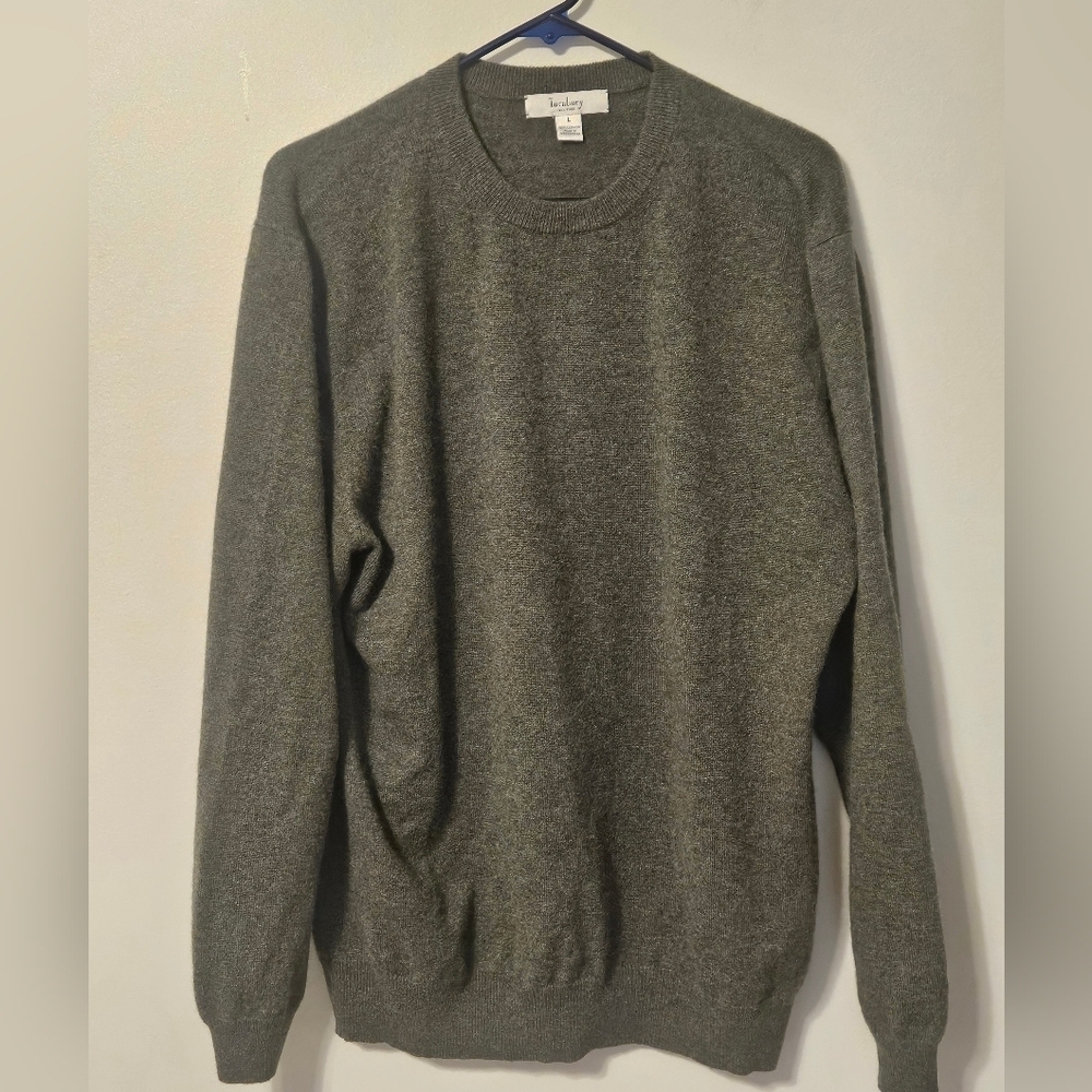 Turnbury 100% Cashmere EUC Size Large